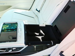 2017款 740Le 未来百年特别版