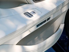 2017款 740Le 未来百年特别版