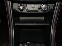 2017款 1.6L CVT豪华智能型