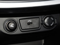 2017款 1.6L CVT豪华智能型