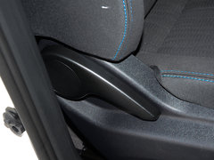 2016款 2.0L CVT睿行版