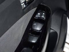 2016款 2.0L CVT睿行版