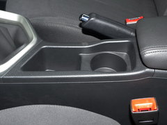 2016款 1.6L 手动睿行版