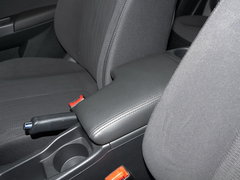 2016款 1.6L 手动睿行版