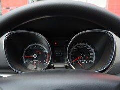 2016款 1.6L 手动睿行版