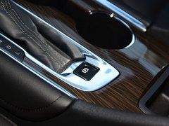 2016款 全混动锐尊版 