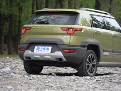 2016款 1.5T CVT尊贵型