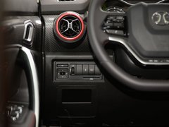 2016款 1.5T CVT尊贵型