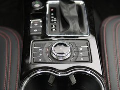2016款 1.5T CVT尊贵型