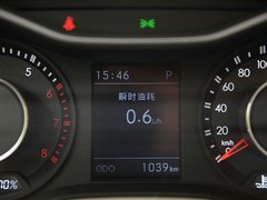 2016款 1.5T CVT尊贵型
