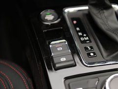 2016款 1.5T CVT尊贵型