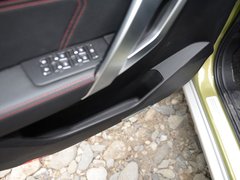 2016款 1.5T CVT尊贵型