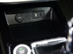 2016款 1.5T 手动豪华型