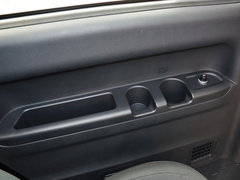2016款 2.0L 手动豪华型