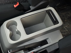 2016款 2.0L 手动豪华型