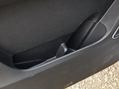 2016款 2.0L 手动豪华型