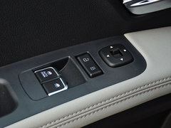 2016款 2.0L 手动豪华型
