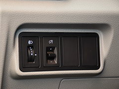 2016款 2.0L 手动豪华型
