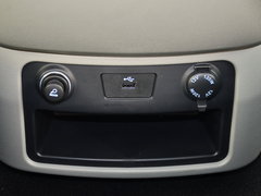 2016款 2.0L 手动豪华型