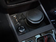 2017款 1.5L CVT豪华型互联版