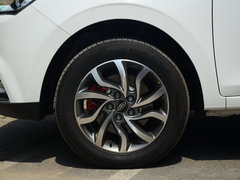 2017款 1.5L 手动豪华智能型