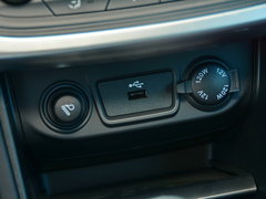 2017款 1.6L CVT智能互联型