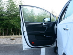 2017款 1.6L CVT智能互联型