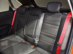 2017款 1.6T 自动傲尊版