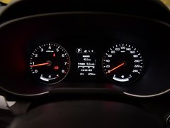 2017款 1.6T 自动傲尊版