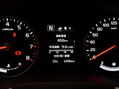 2017款 1.6T 自动傲尊版