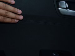 2017款 1.6T 自动傲尊版