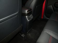 2017款 1.6T 自动傲尊版