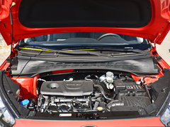 2017款 1.6L 自动傲雅版