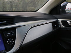 2017款 1.3T 手动精英型