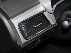 2017款 1.3T 手动精英型
