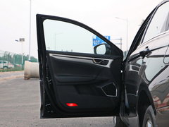2017款 1.3T 手动精英型