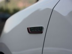 2017款 1.8L 自动精英型