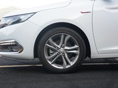 2017款 1.8L 自动精英型