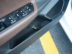2017款 1.8L 自动精英型