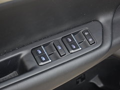 2017款 1.8L 手动精英型