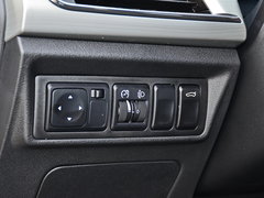 2017款 1.8L 手动精英型
