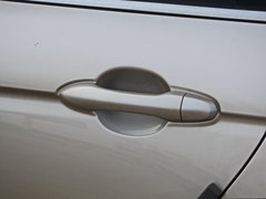 2017款 1.8L 手动精英型