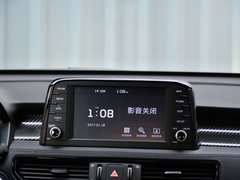 2017款 2.0T 自动四驱DLX 7座