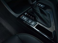 2017款 2.0T 自动四驱DLX 7座