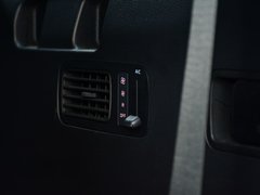 2017款 2.0T 自动四驱DLX 7座