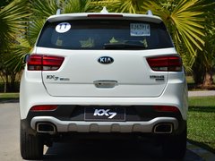 2017款 2.0T 自动四驱LUX 7座