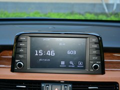 2017款 2.0T 自动四驱LUX 7座