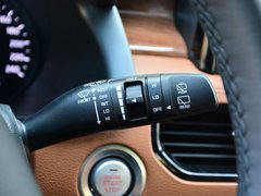 2017款 2.0T 自动四驱LUX 7座