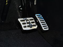 2017款 2.0T 自动四驱LUX 7座