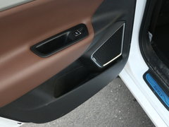 2017款 1.3T 自动尊贵型